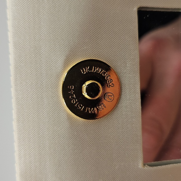 Vintage Bechamel Crossbody Cluch - Picture 7 of 12